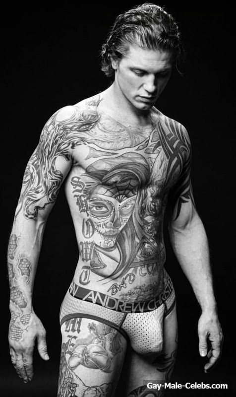 American-MMA-Fighter-Brett-Shoenfelt-Posing-Frontal-Naked--Sexy-Underwear1a234e28331ccce1a.jpg