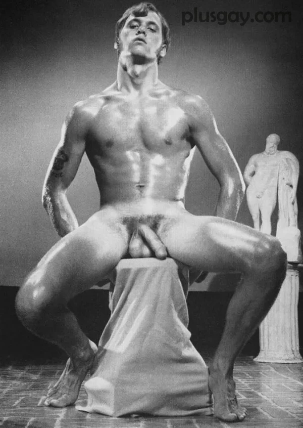 Nude gay vintage model