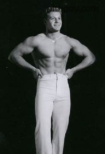 Bruce-of-LA-Vintage-Photo-Kip-Behar-Loin-Cloth-Gay-Interest1c3ac6b06f9e9b447.jpg