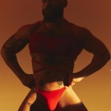 Francois-Sagat26be2312ae0d9d34a2